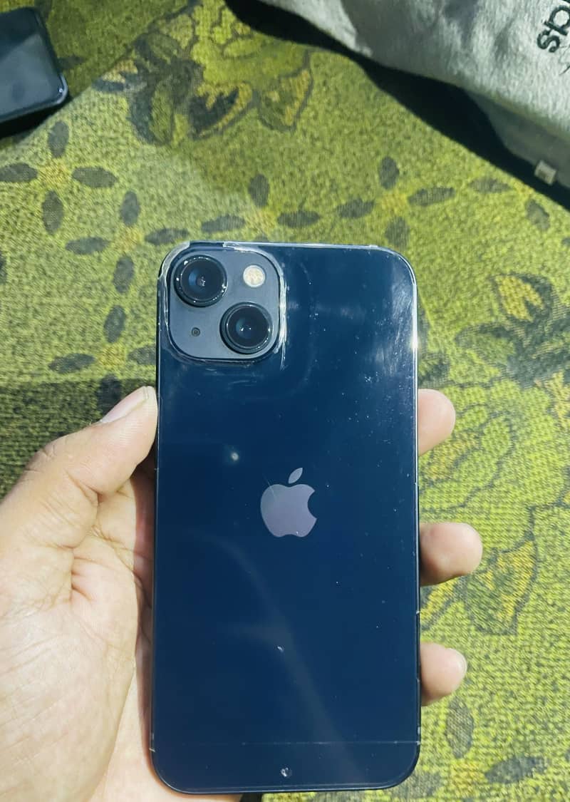 Apple iPhone 13 1