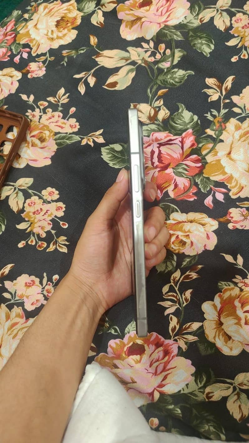 Infinix Note 50 Pro 4