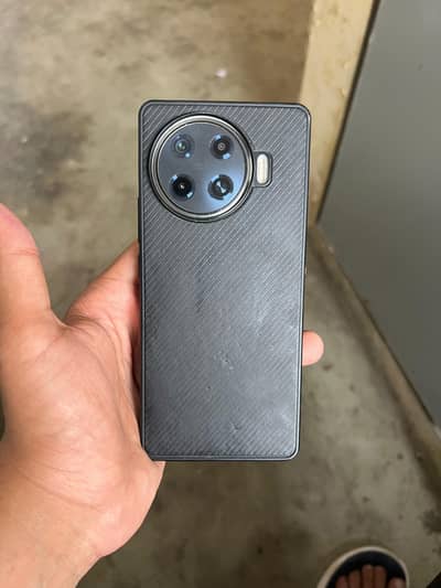 Tecno Spark 20 Pro Plus