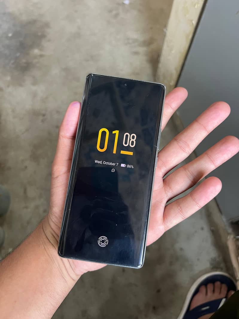 Tecno Spark 20 Pro Plus 2