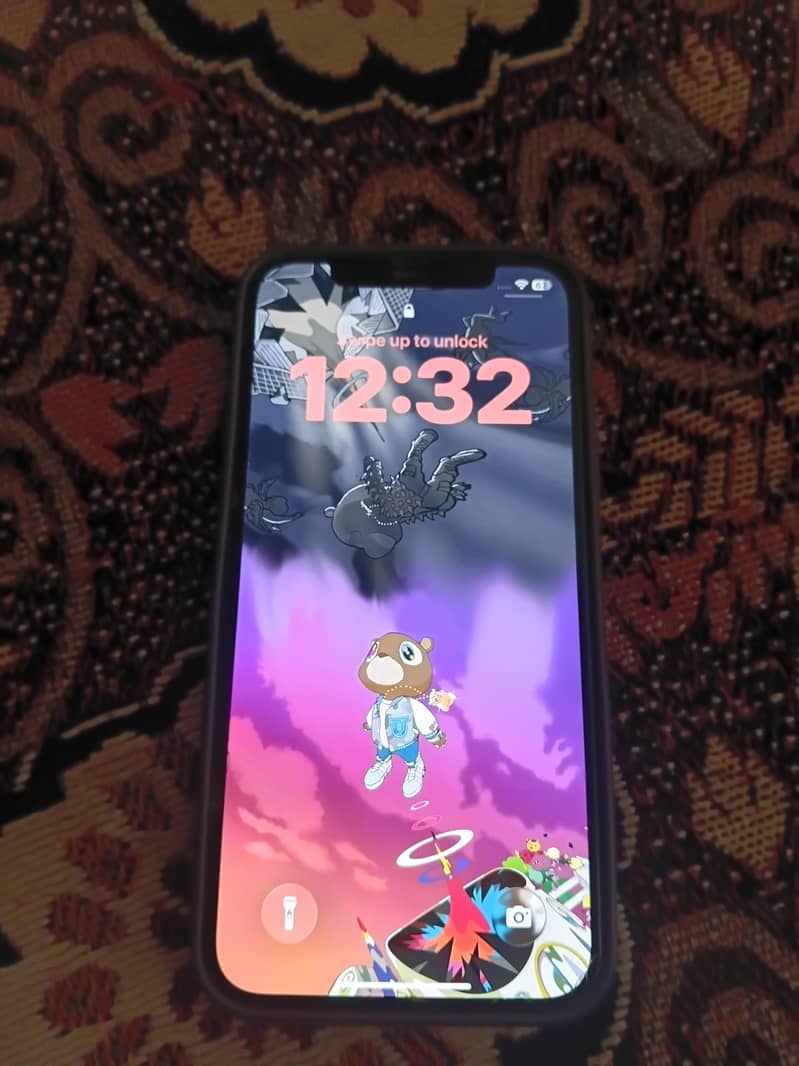 Apple iPhone 12 0
