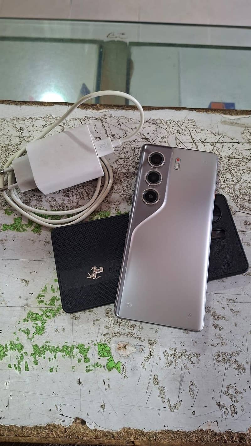 Tecno CAMON 40 Pro 2