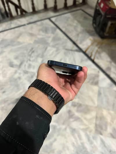 Apple iPhone 15 Pro