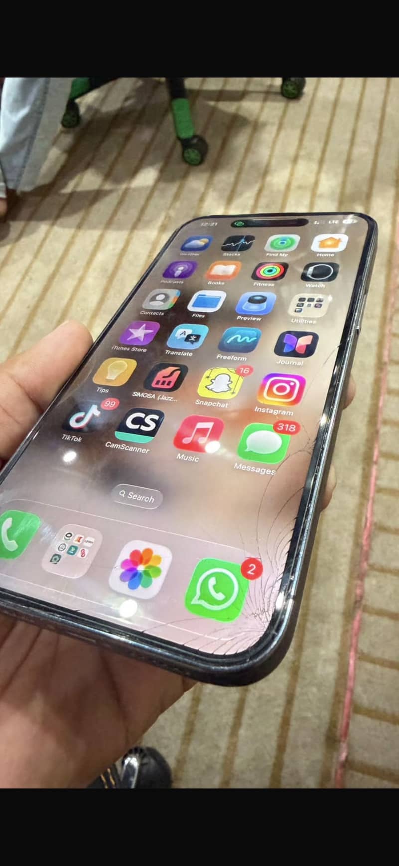 Apple iPhone 14 Pro Max 1