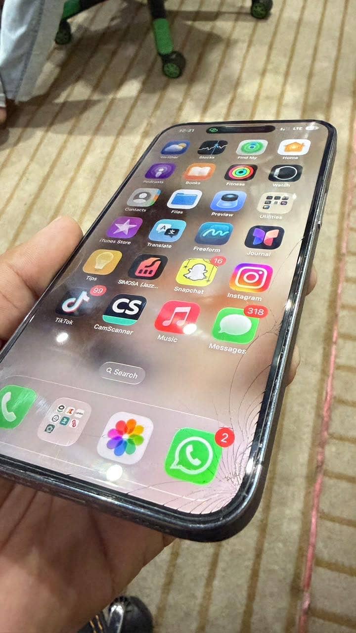 Apple iPhone 14 Pro Max 7