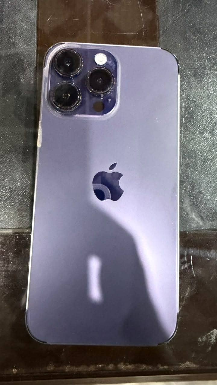 Apple iPhone 14 Pro Max 8