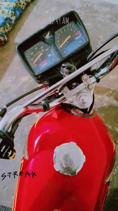 Honda 125 for sale red color 2026 model urgent sale