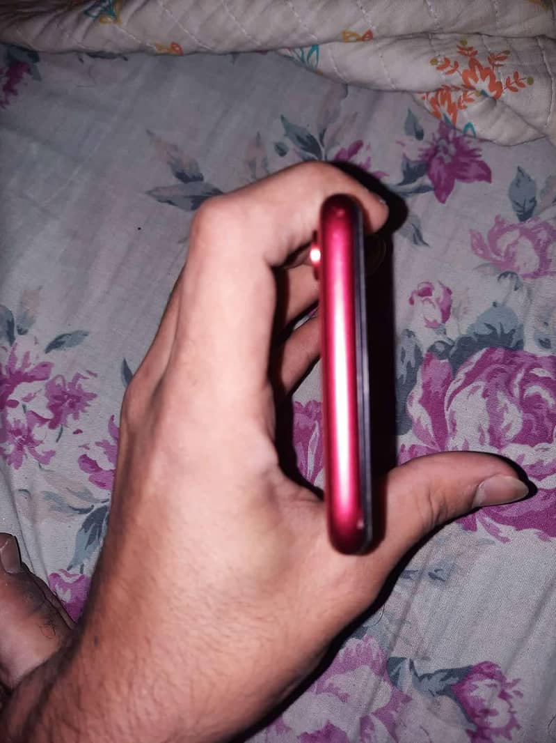 Apple iPhone XR 3