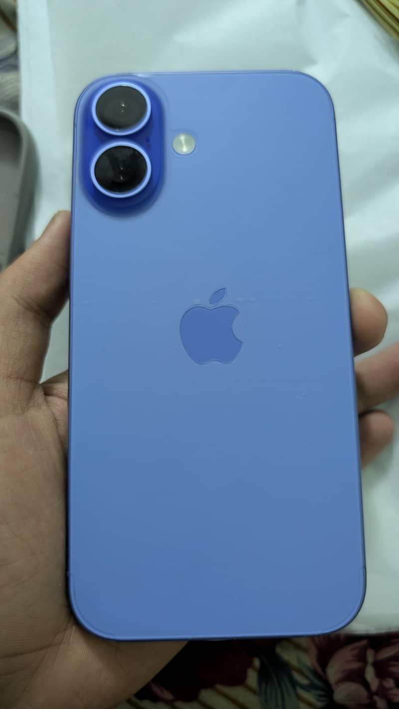 iPhone 16 1