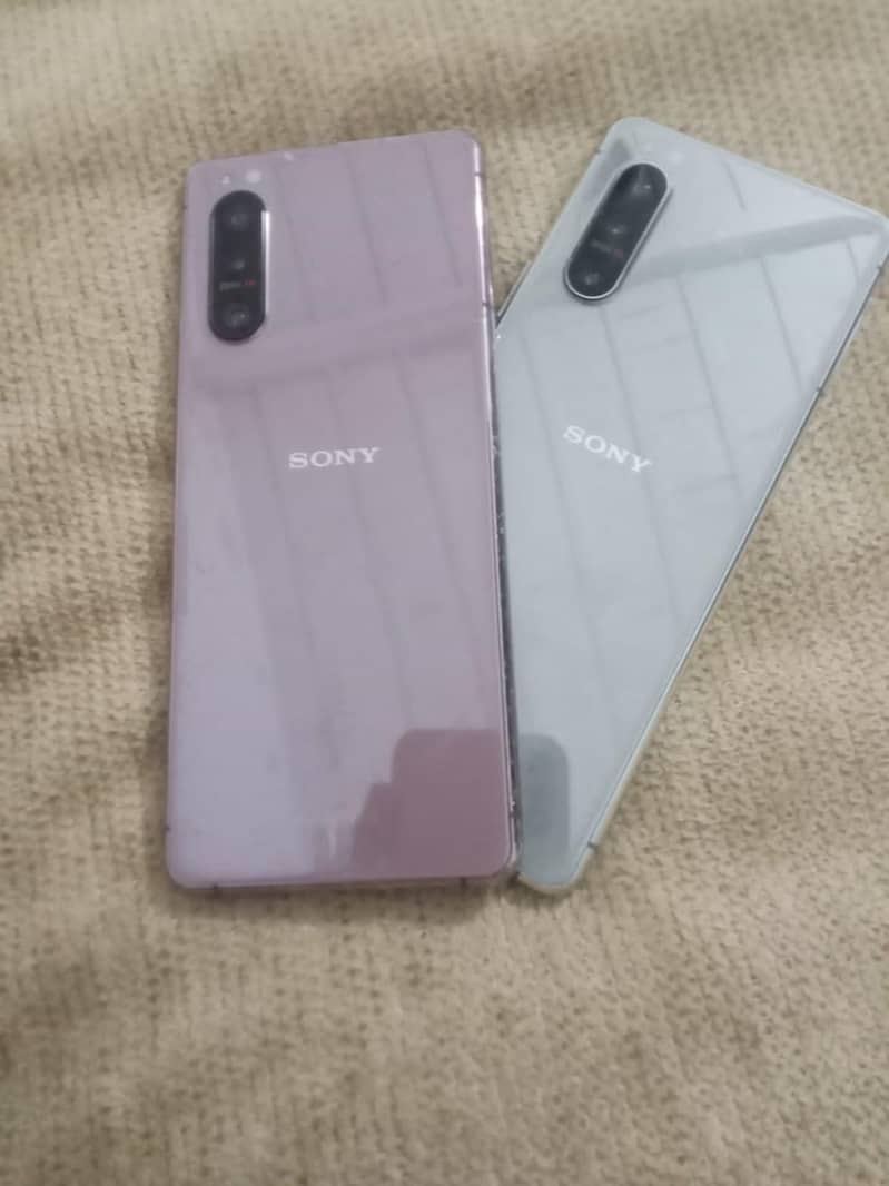Sony 5 II 1