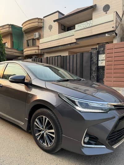 Toyota Corolla Altis 2021