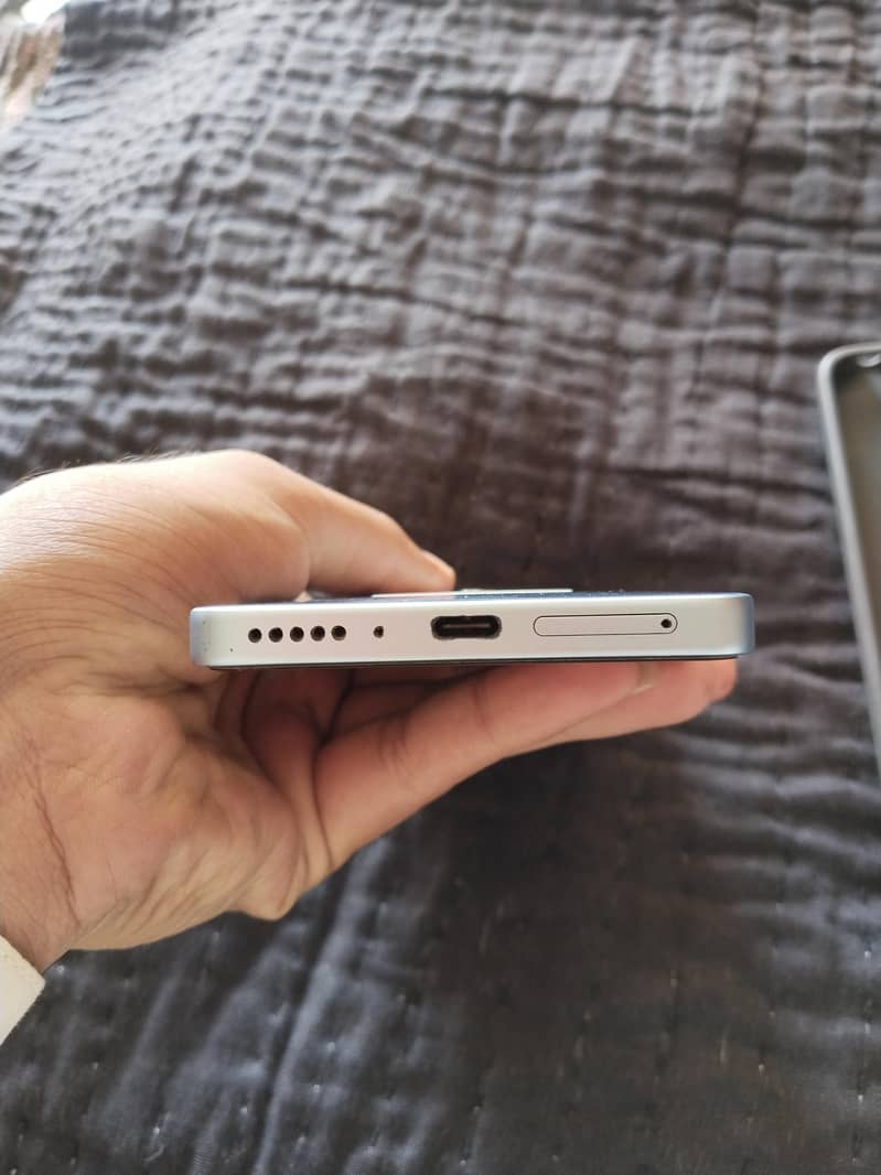 Redmi Note 13 4