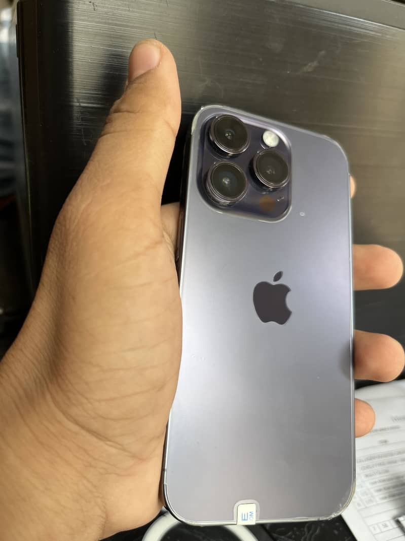 Apple iPhone 14 Pro 3