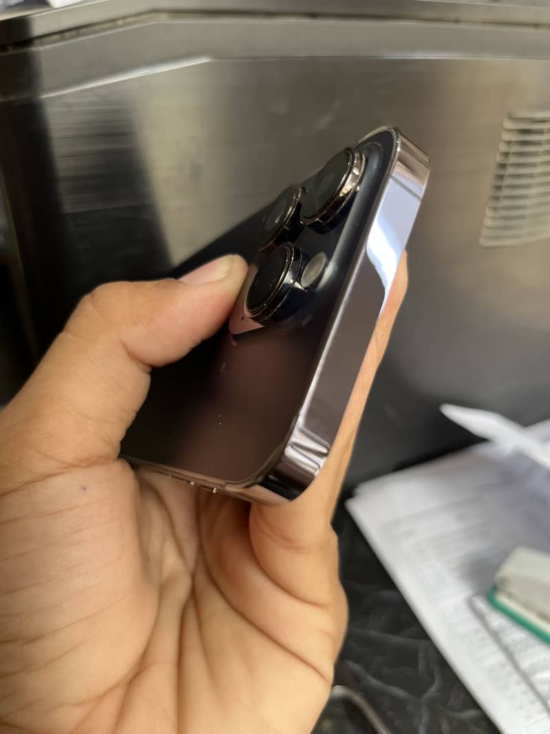 Apple iPhone 14 Pro 4