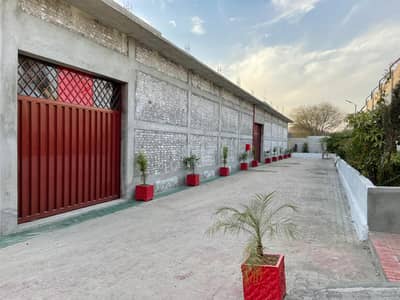 WAREHOUSE FOR RENT TARNOL, FATEH JANG ROAD Location: Tarnol, Fateh Jang Road (Near Motorway) Covered Area: 17,000 Sq. Ft
