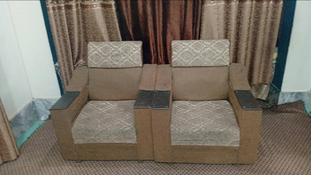 5 seater sofa set with table 4