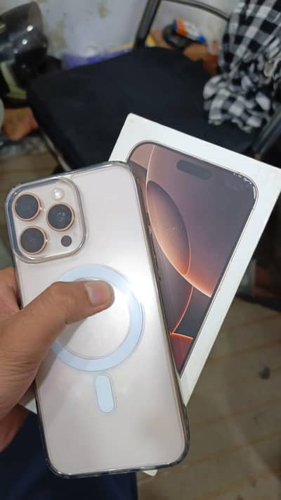 Apple iPhone 16 Pro Max