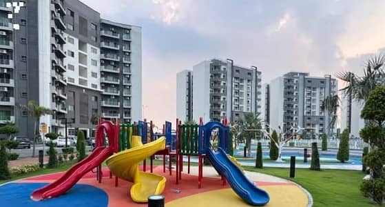 10 MARLA 3 BEDROOM APARTMENT AVAILABLE FOR RENT