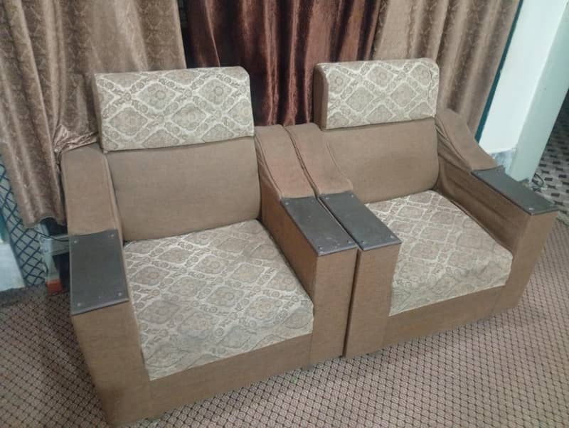 5 seater sofa set with table 1