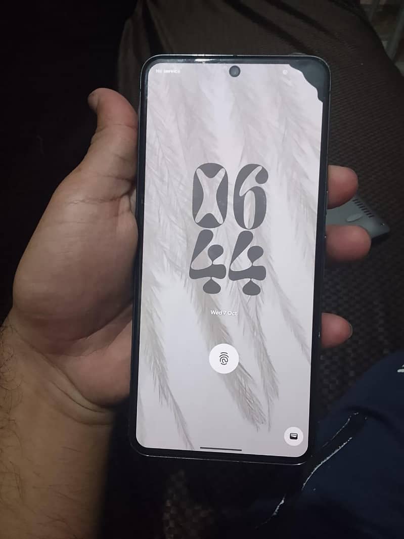 Google Pixel 8 pro 2