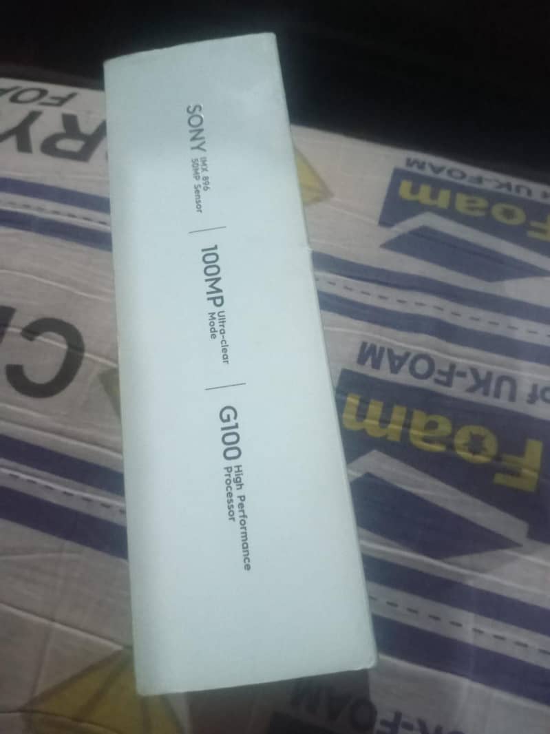 Tecno CAMON 30S 12