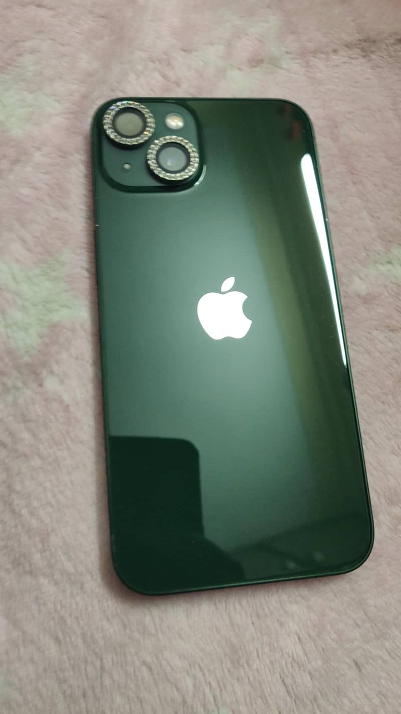 Apple iPhone 13 0