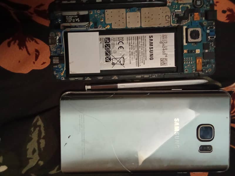 Apple iPhone 6S 0
