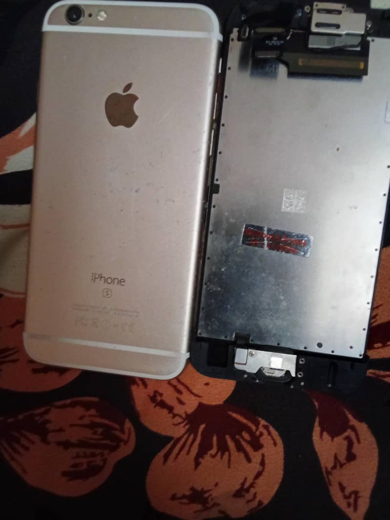 Apple iPhone 6S 4