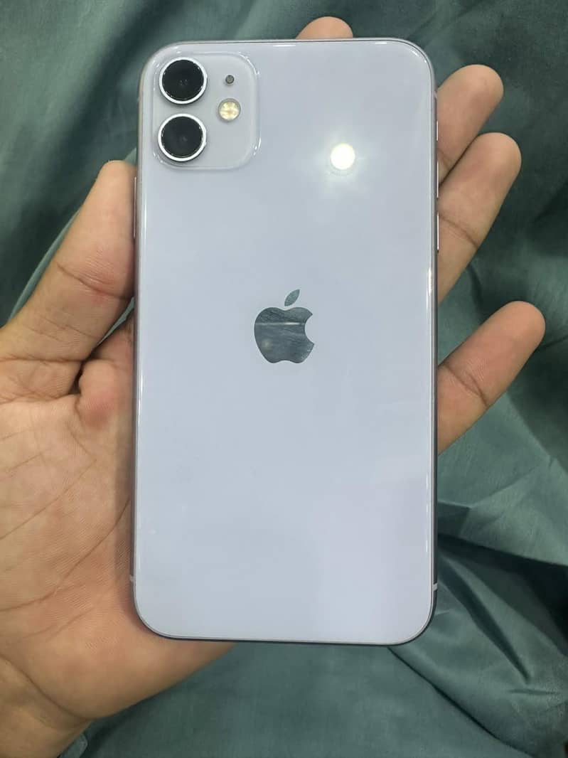 Apple iPhone 11 0