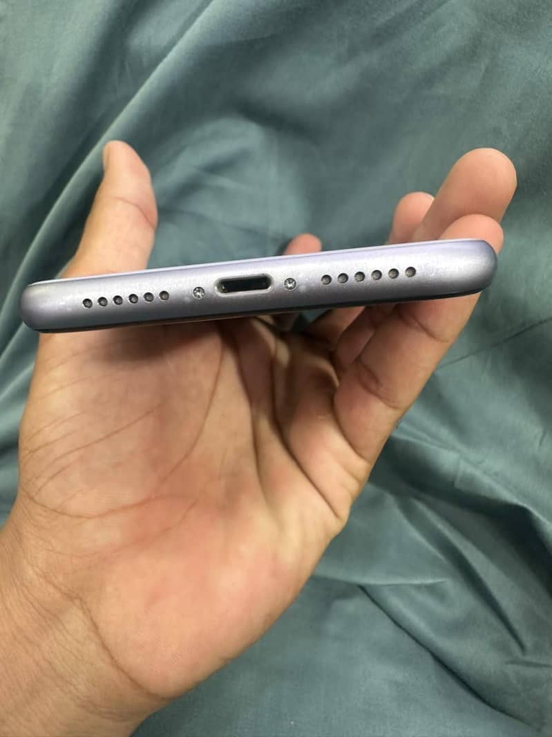 Apple iPhone 11 2