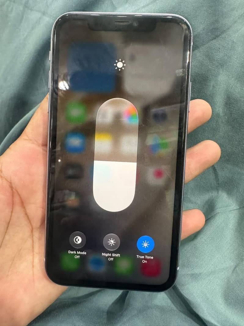 Apple iPhone 11 5