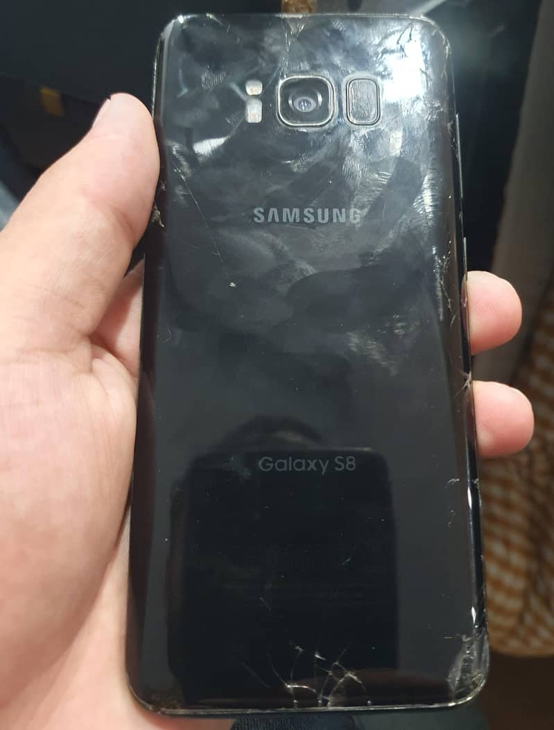 Samsung Mobile S8 1
