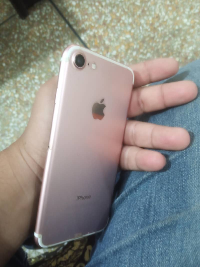 Apple iPhone 7 6