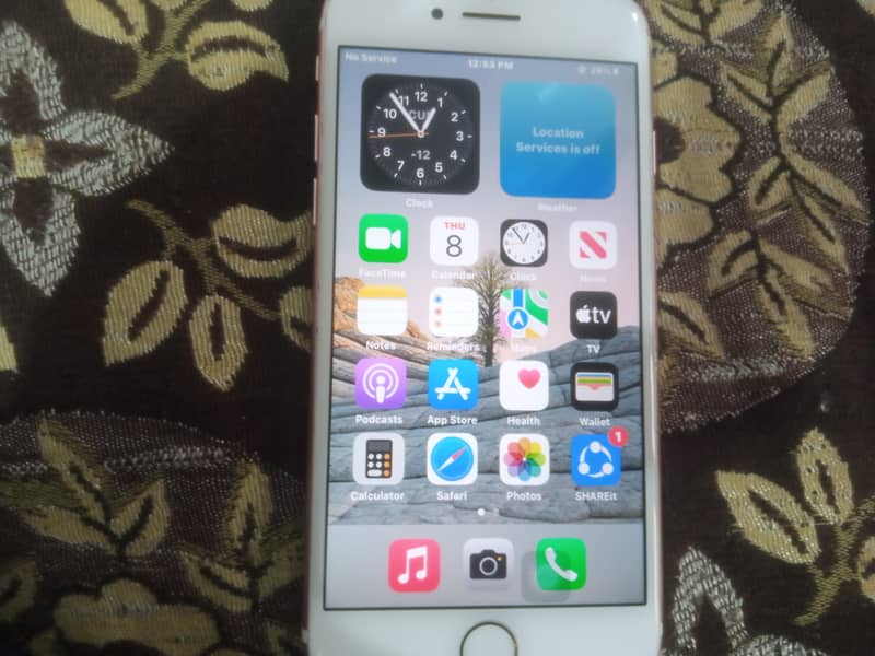 Apple iPhone 7 13
