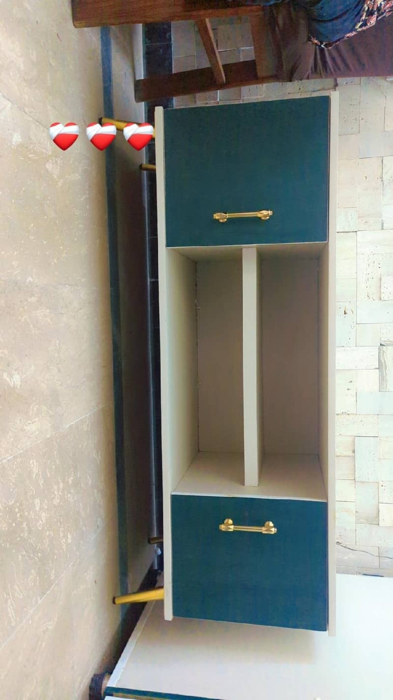 tv led console 1