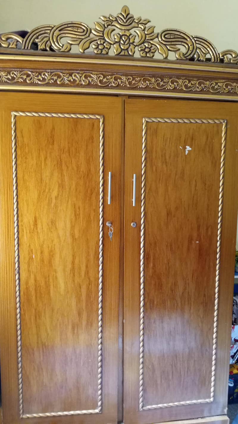 bed . dressing table and wardrobe 2