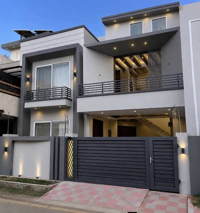 Newly Built Ground Floor Available For Rent in Gulraiz
