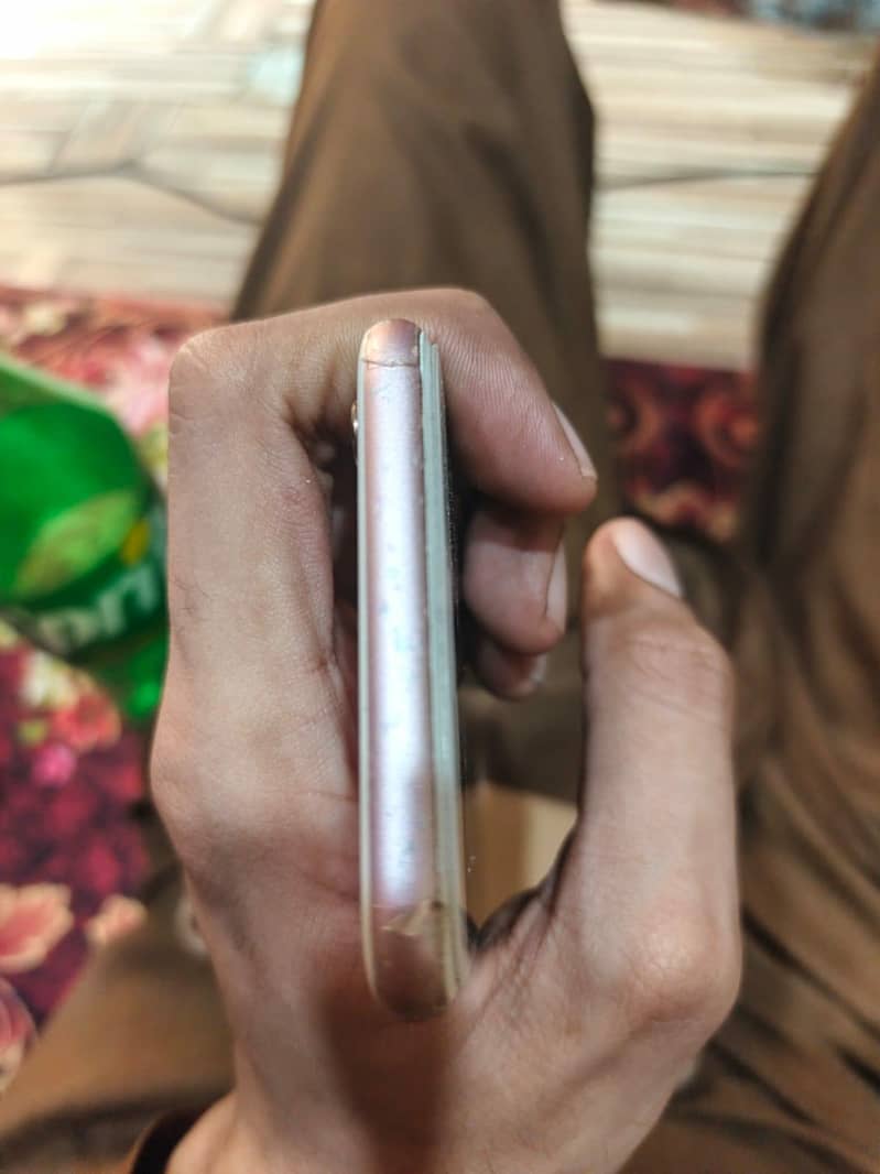iphone 6s 4