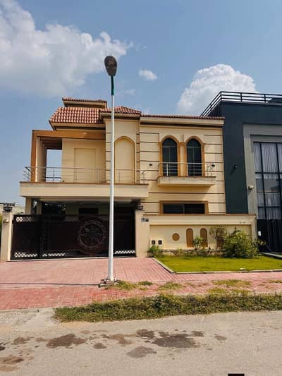 10 Marla 4 Bed Independent House Available For Rent In Gulraiz Phase 2