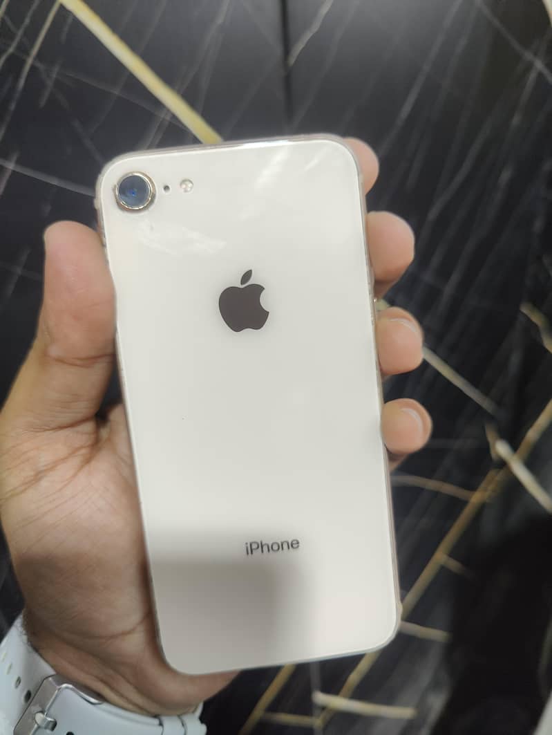 Apple iPhone 8 2