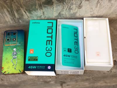 Infinix Note 30 — 256GB / 16GB RAM