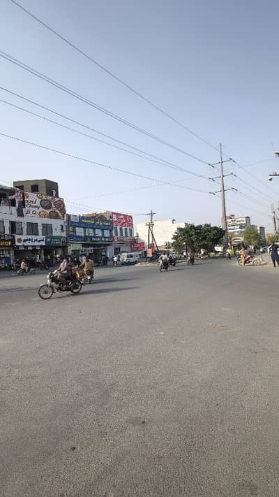 8 Marla Commercial Building For Sale Hot Location
