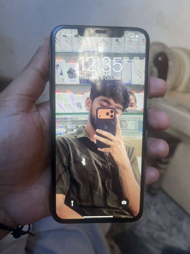 Apple iPhone 11 Pro Max 1