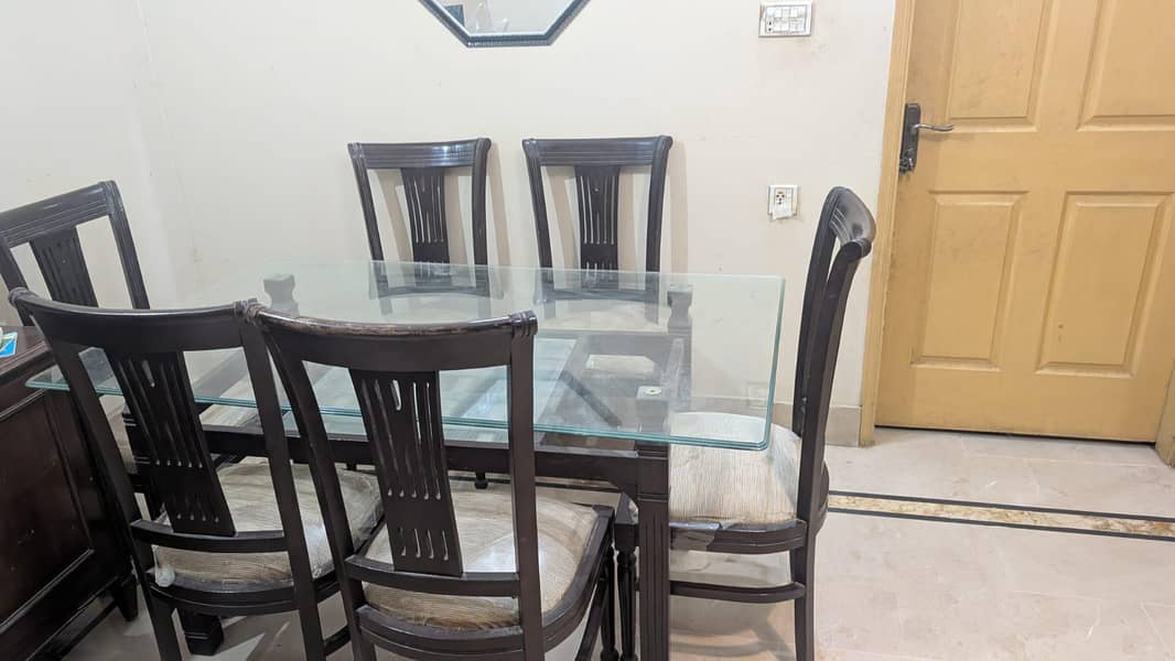 six seaters dinning table 5
