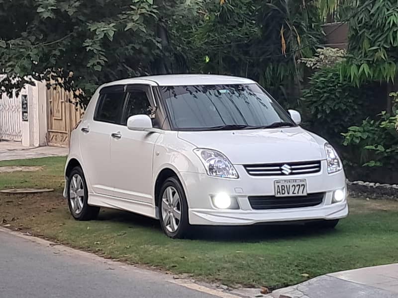 Suzuki Swift 1.3 Automatic 0