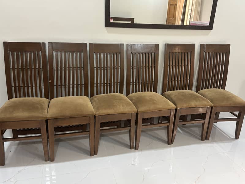Dining table 5