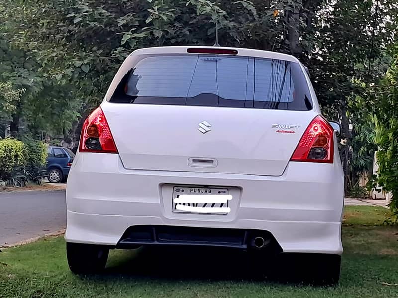 Suzuki Swift 1.3 Automatic 8