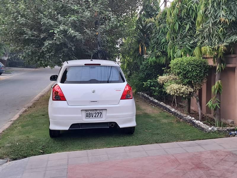 Suzuki Swift 1.3 Automatic 9