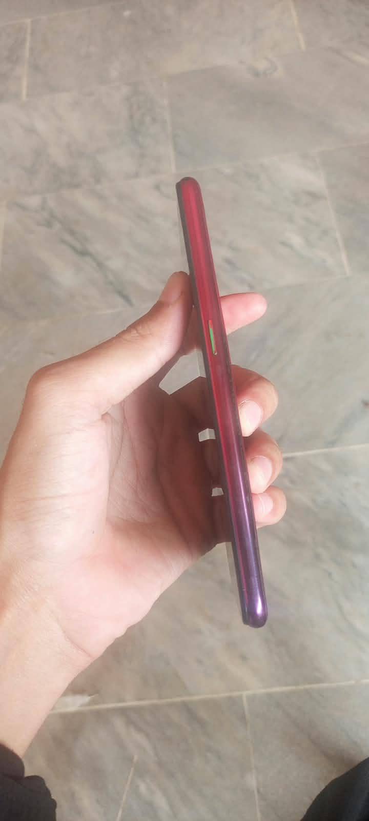 OPPO F9 3