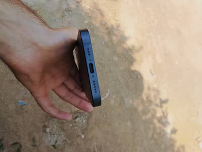 Apple iPhone 16e